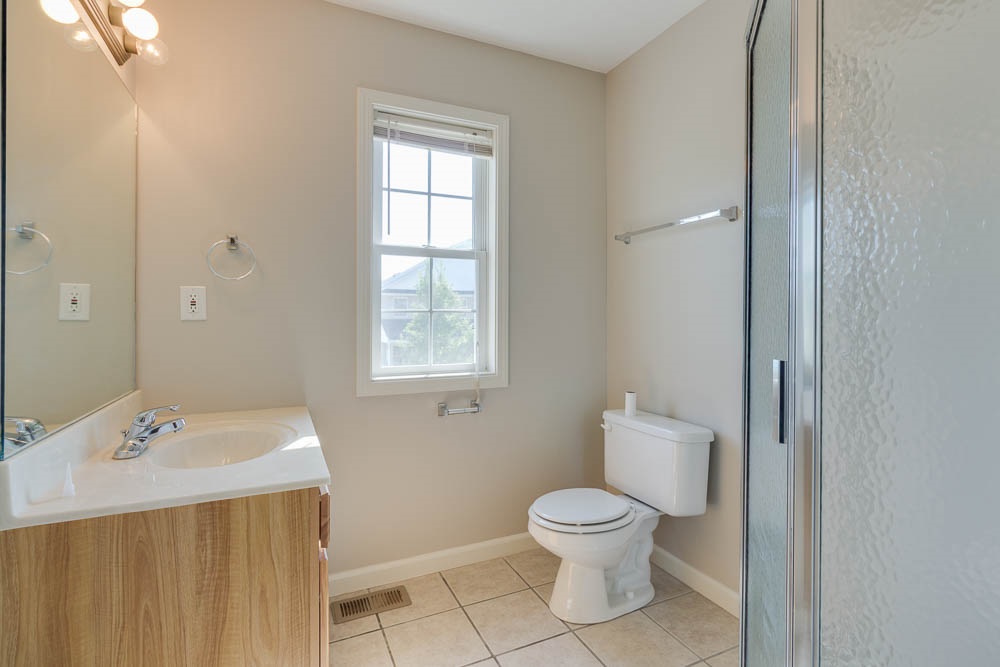 1354 S Cobble Creek Cir, Bloomington, IN 47401 photo 13