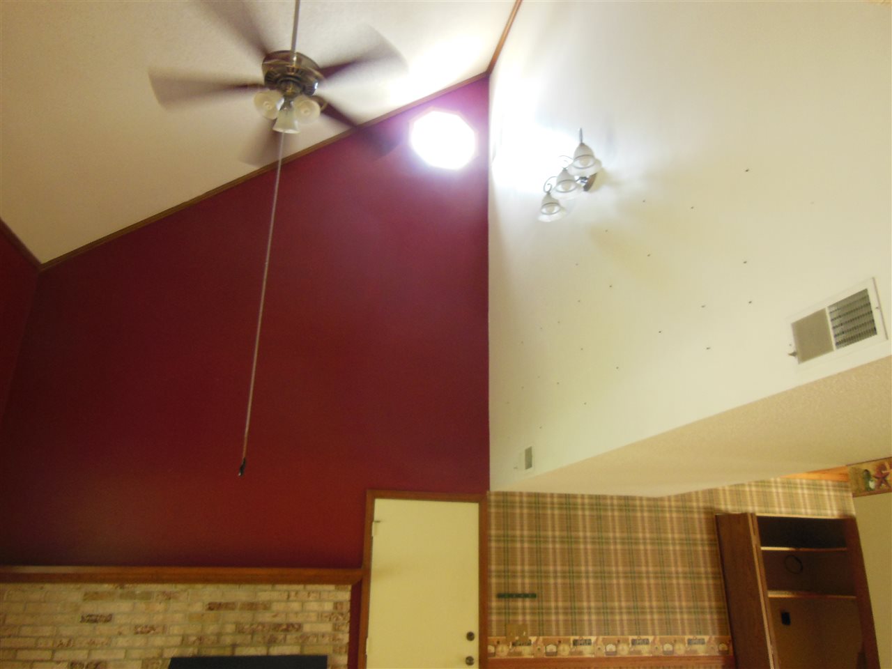 6006 Justin Dr, Fort Wayne, IN 46835 photo 6