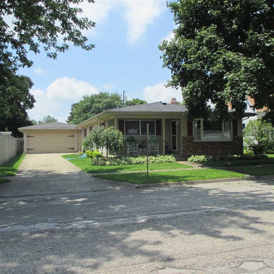 306 N Arch St, Monon, IN 47959 photo 1