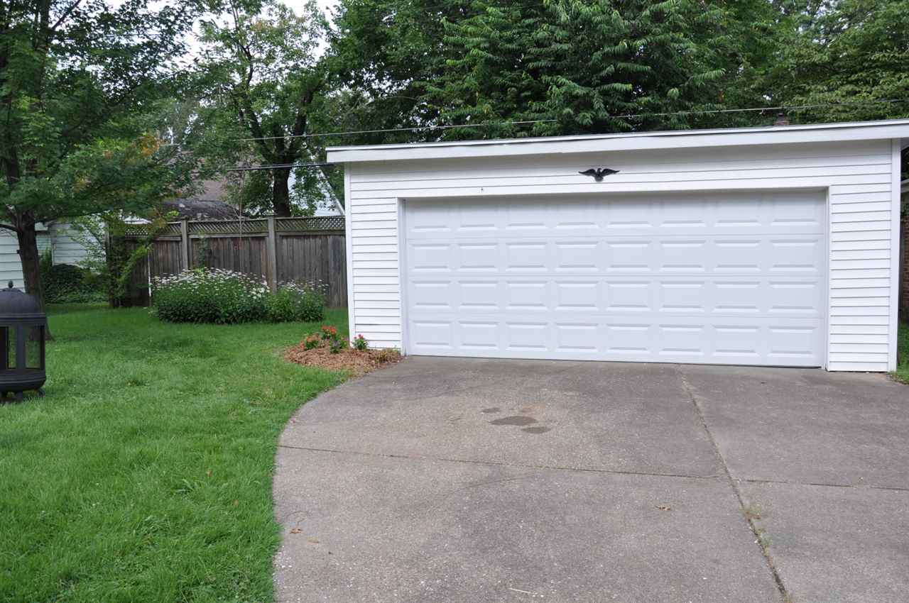 415 S Lincoln Park Dr, Evansville, IN 47714 photo 5