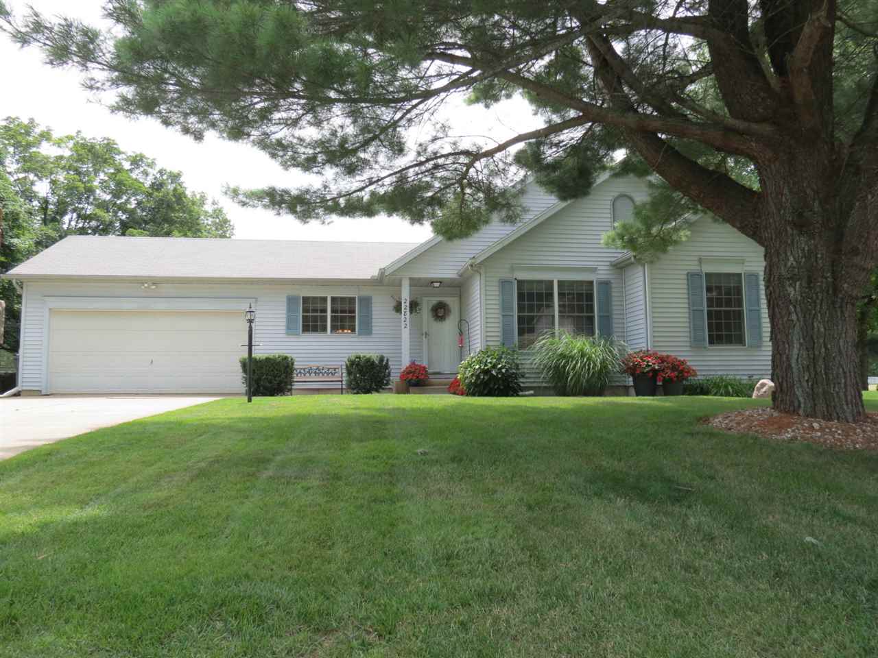 22822 Arbor Pointe Dr, South Bend, IN 46628 photo 23
