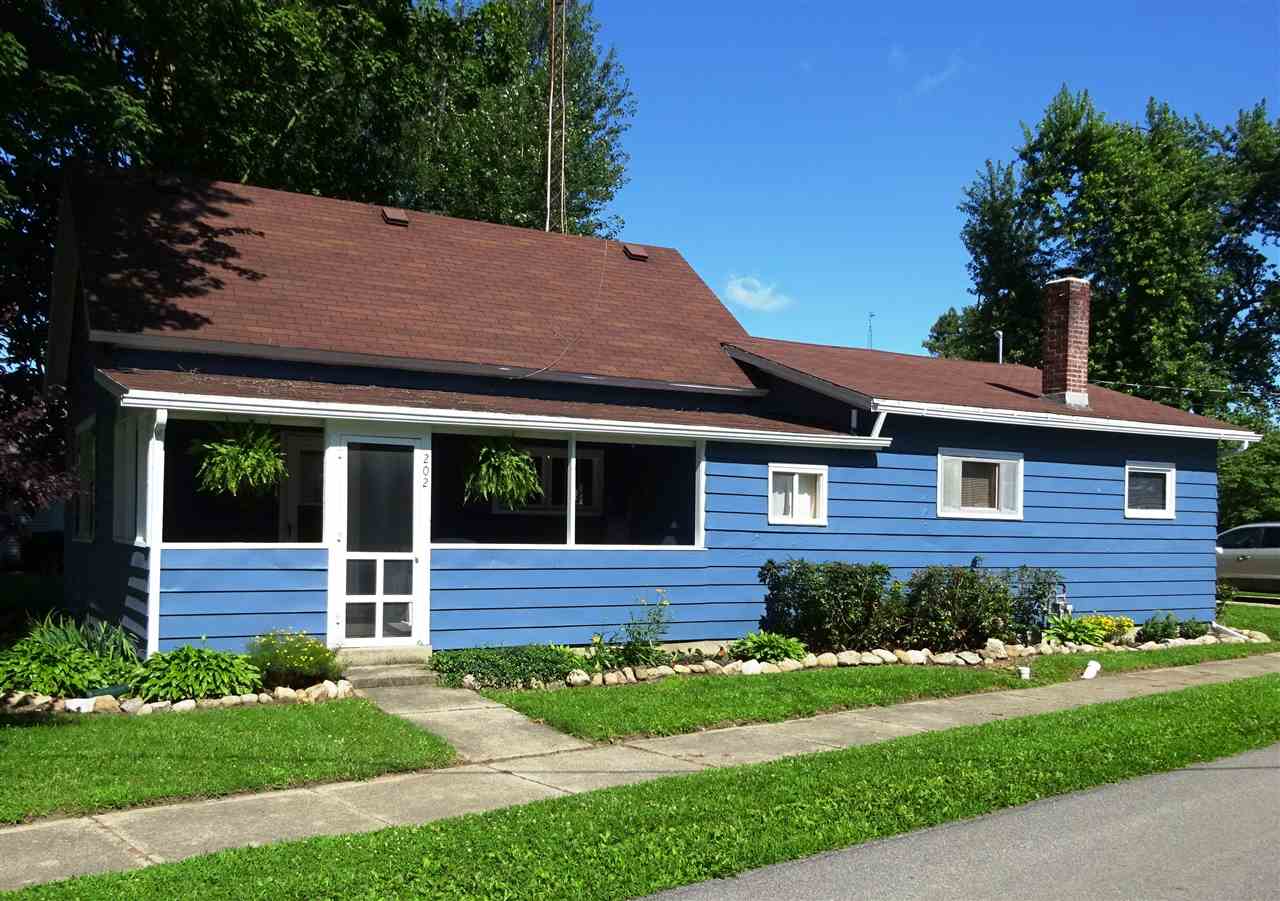 202 N Johnson St, Akron, IN 46910 photo 18