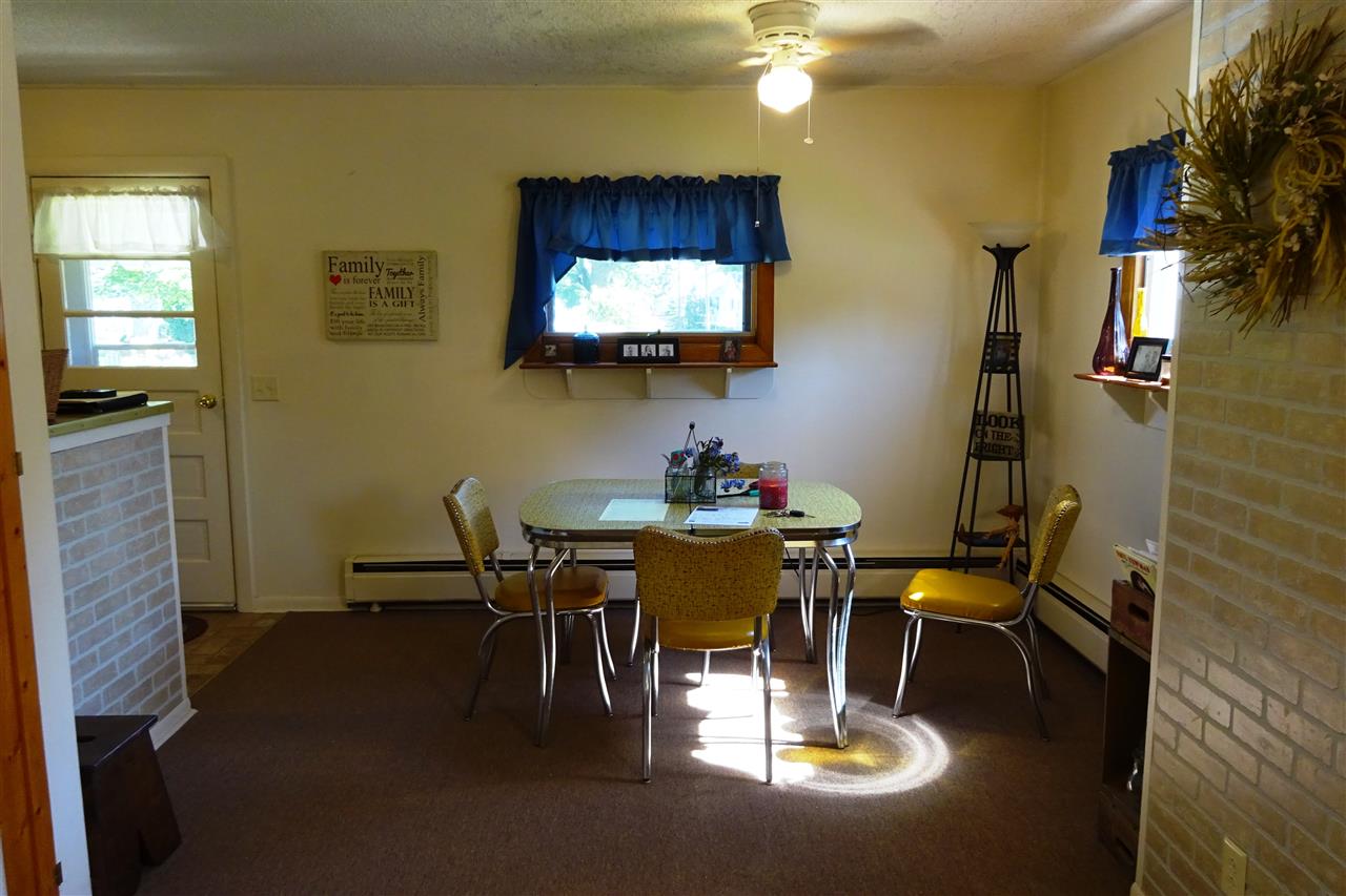 202 N Johnson St, Akron, IN 46910 photo 5