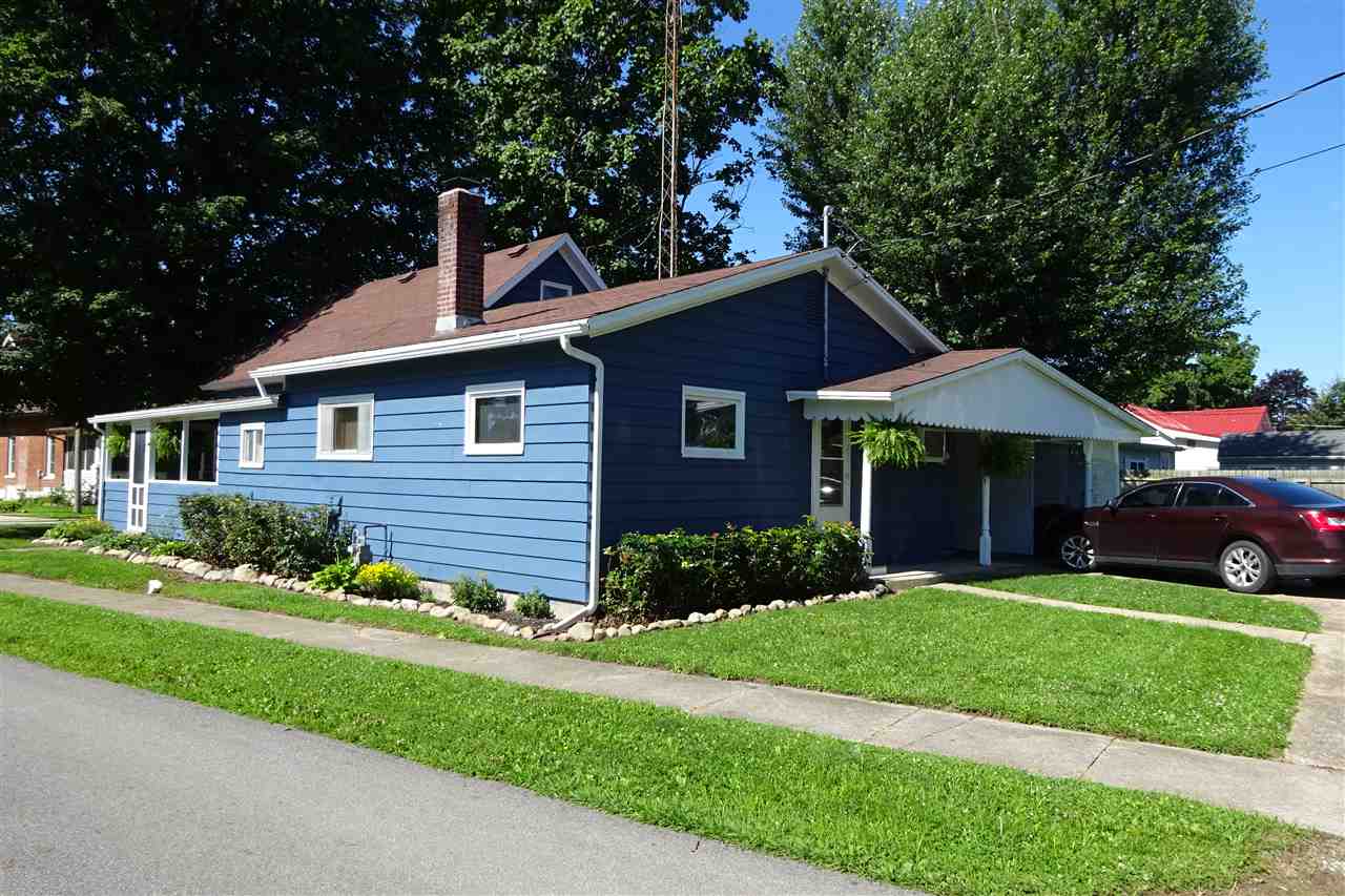 202 N Johnson St, Akron, IN 46910 photo 17
