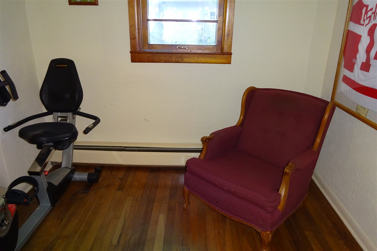 202 N Johnson St, Akron, IN 46910 photo 13