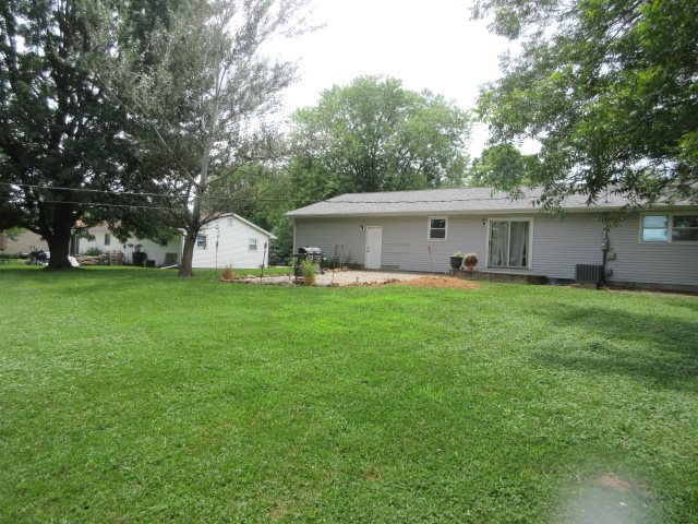 16 Cindy Kay Dr, Washington, IN 47501 photo 7