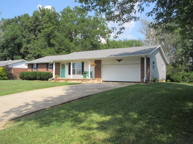 16 Cindy Kay Dr, Washington, IN 47501 photo 3