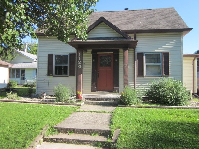 1124 E Main St, Warsaw, IN 46580 photo 1
