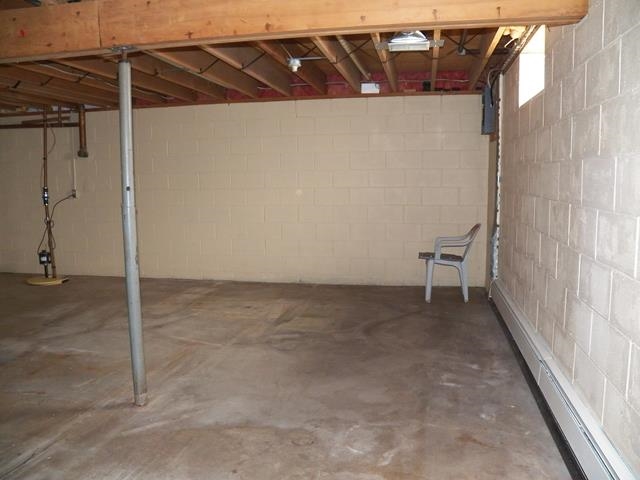 501 E Spring St, Middlebury, IN 46540 photo 27