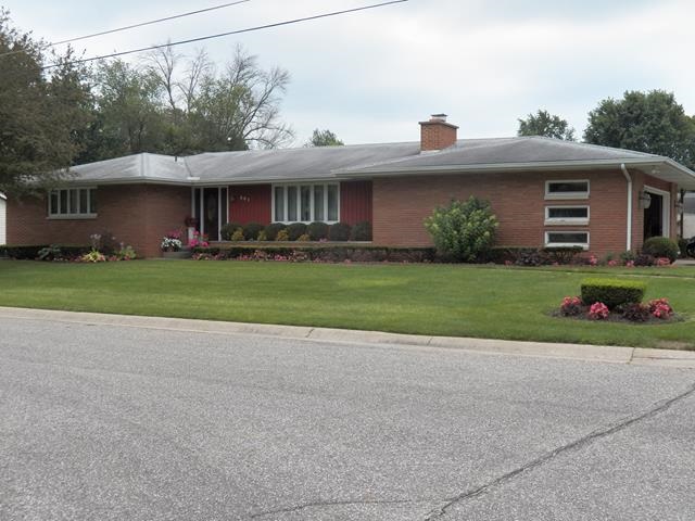 501 E Spring St, Middlebury, IN 46540 photo 1