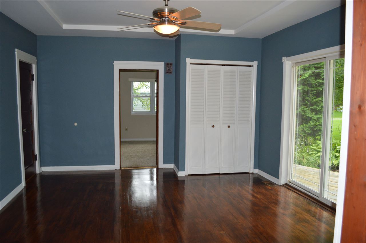 918 W Laporte St, Plymouth, IN 46563 photo 8