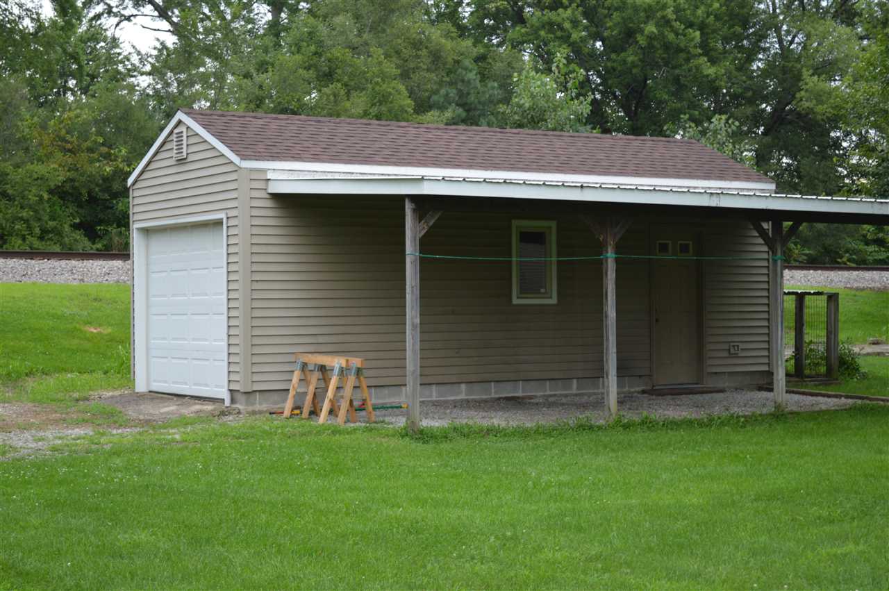 918 W Laporte St, Plymouth, IN 46563 photo 19