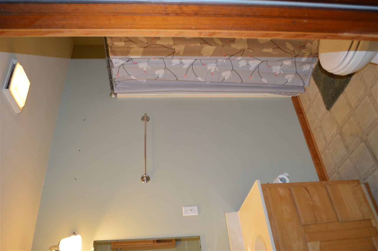918 W Laporte St, Plymouth, IN 46563 photo 6
