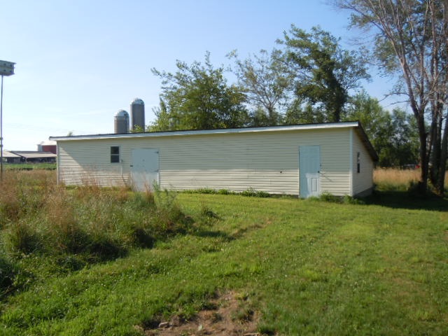 4260 N 500 W, Ligonier, IN 46767 photo 3