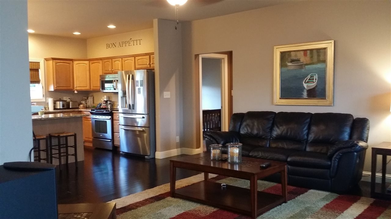 6022 Glen Oak Ct, Newburgh, IN 47630 photo 2