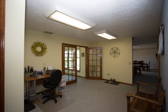 8437 S Warren Rd, Warren, IN 46792 photo 4