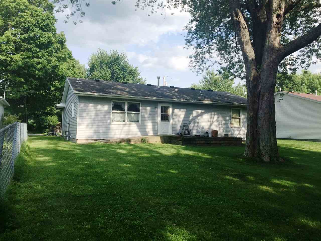503 N Maple St, Lagrange, IN 46761 photo 3