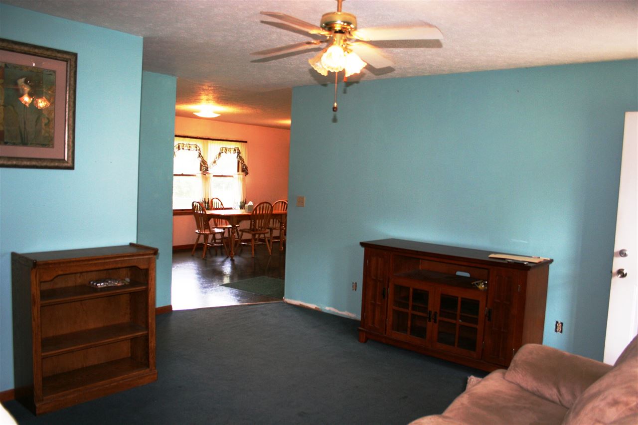 503 N Maple St, Lagrange, IN 46761 photo 6