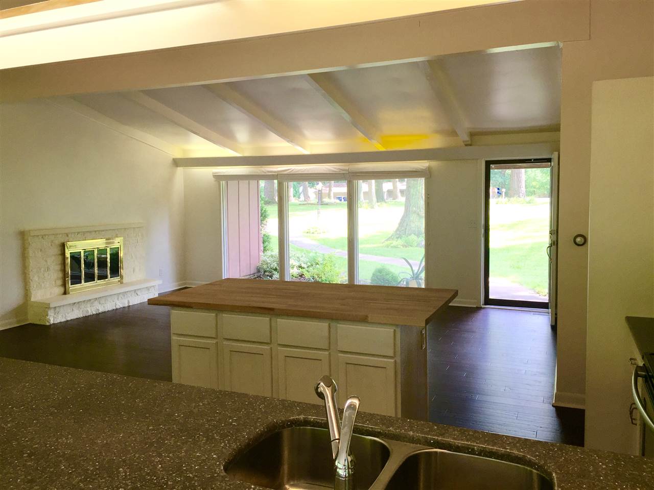 7506 Oak Ln, Fort Wayne, IN 46804 photo 9