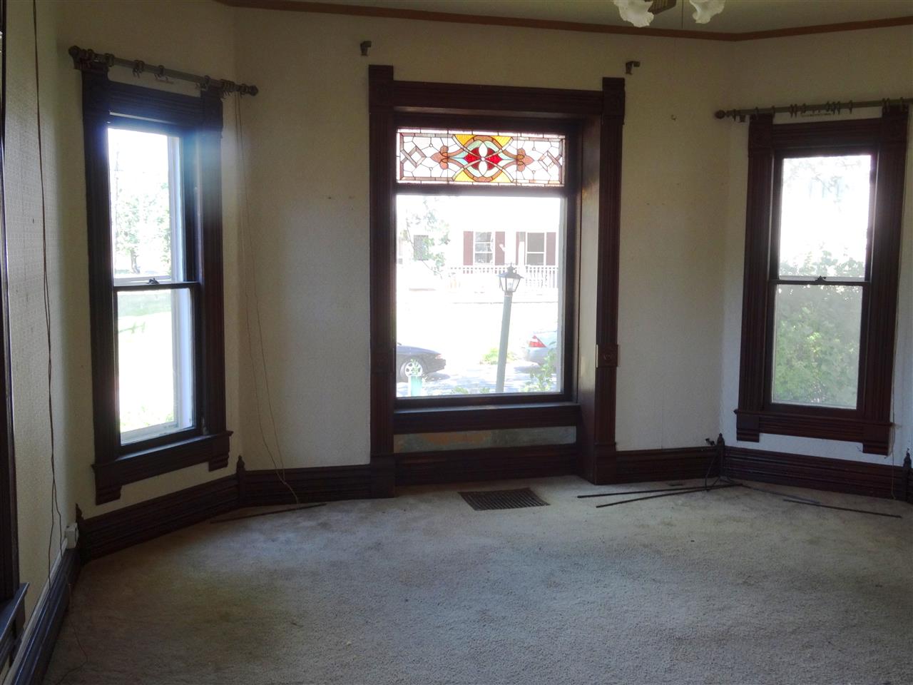 203 S Albany St, Wolcottville, IN 46795 photo 10