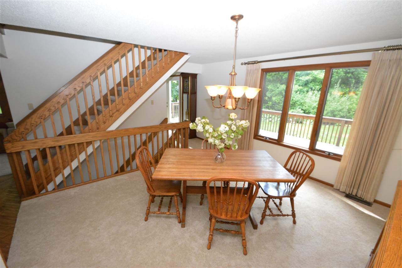 2821 Knightsbridge Pl, Fort Wayne, IN 46815 photo 8