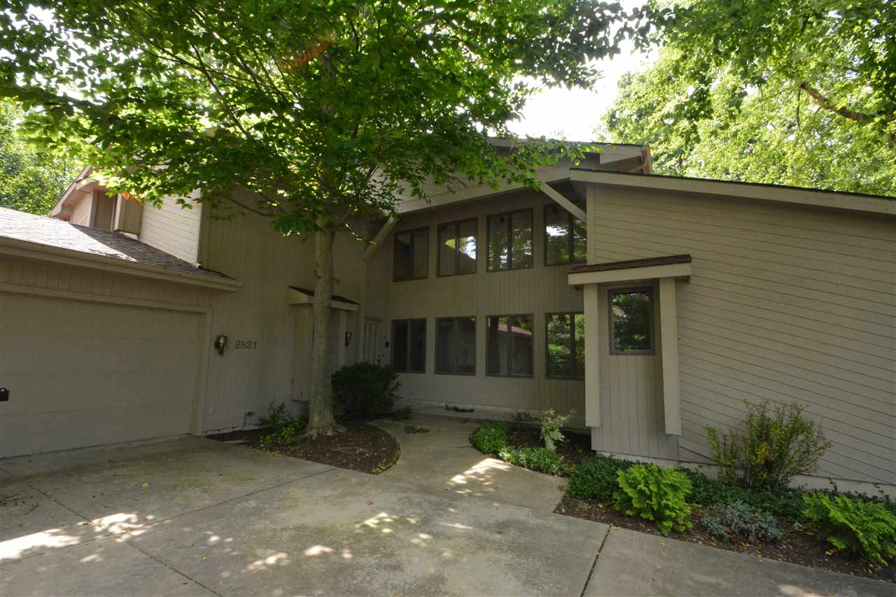 2821 Knightsbridge Pl, Fort Wayne, IN 46815 photo 2