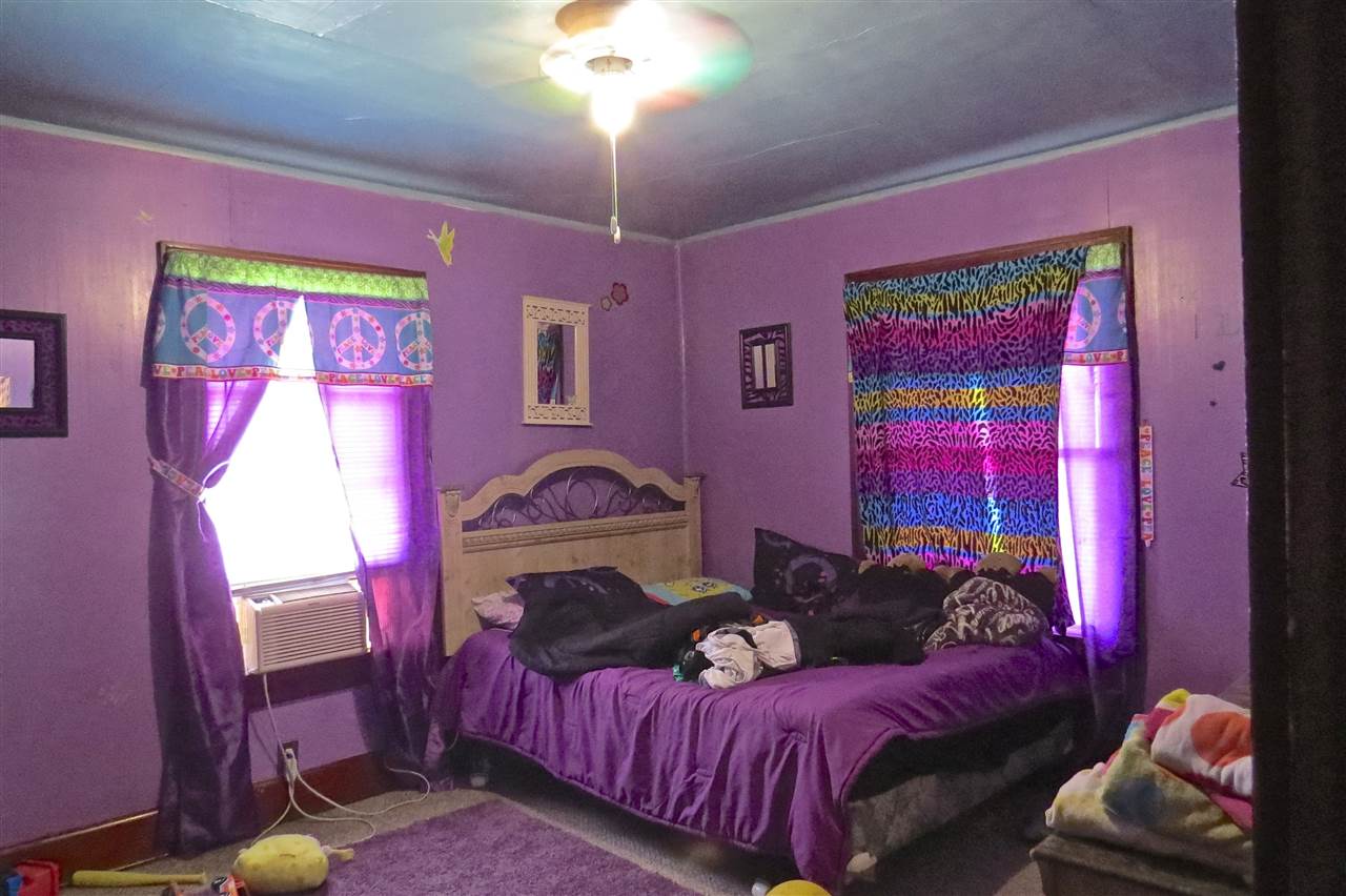 1058 N Harrison St, Frankfort, IN 46041 photo 4