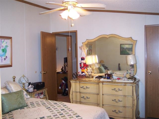 9159 S Fern Ln, Claypool, IN 46510 photo 11