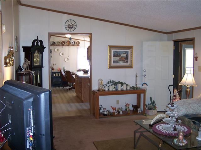 9159 S Fern Ln, Claypool, IN 46510 photo 9