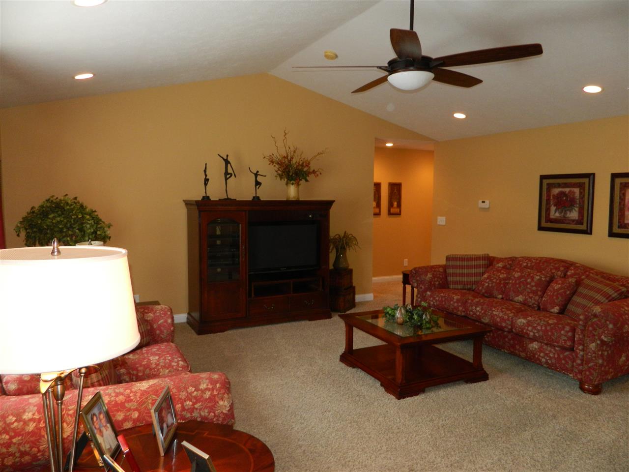 107 Windridge Cir, Bedford, IN 47421 photo 9