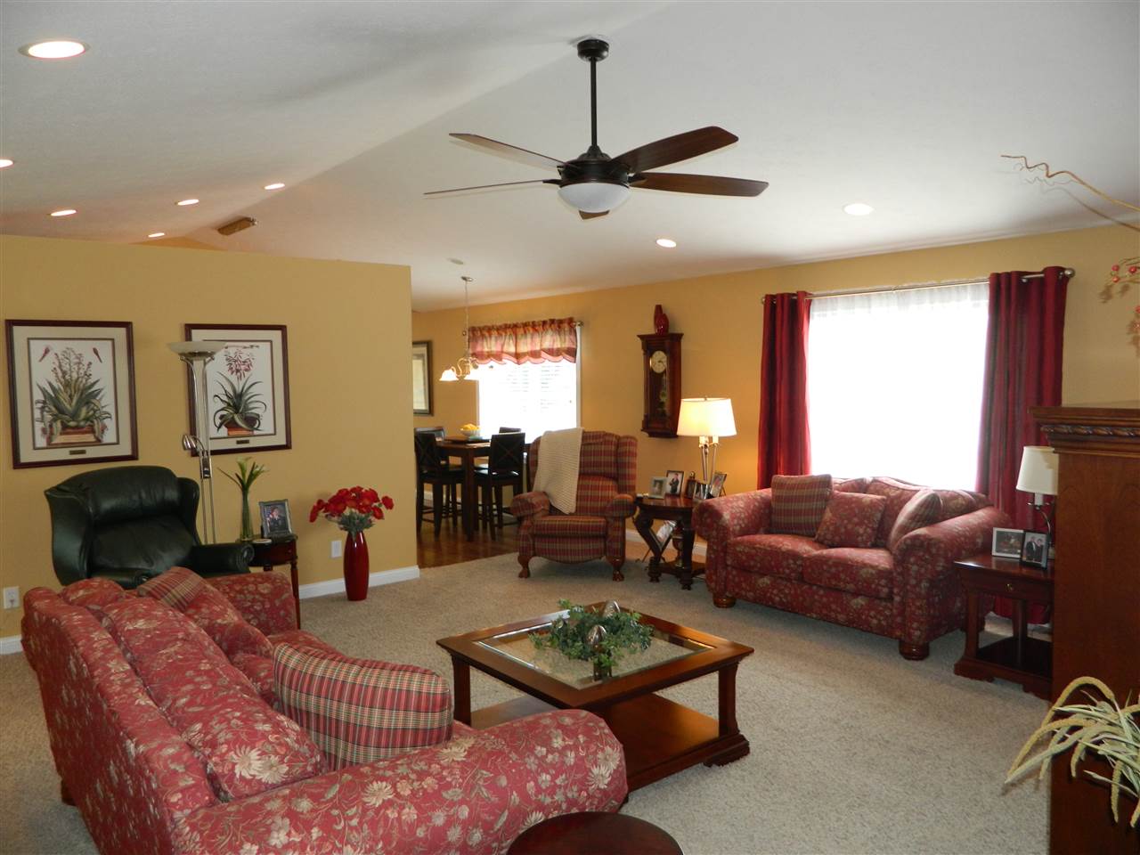 107 Windridge Cir, Bedford, IN 47421 photo 2