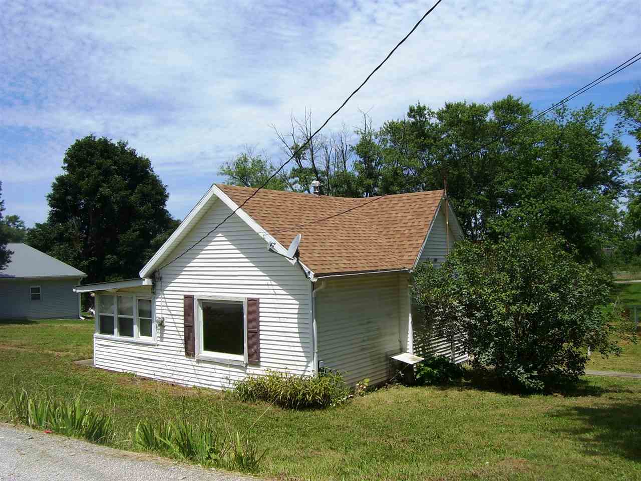 535 E Frank St, Mitchell, IN 47446 photo 12