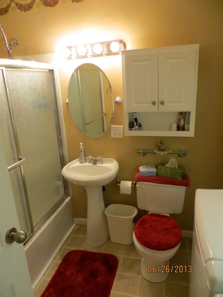 1816 Thornhill Dr, South Bend, IN 46614 photo 3