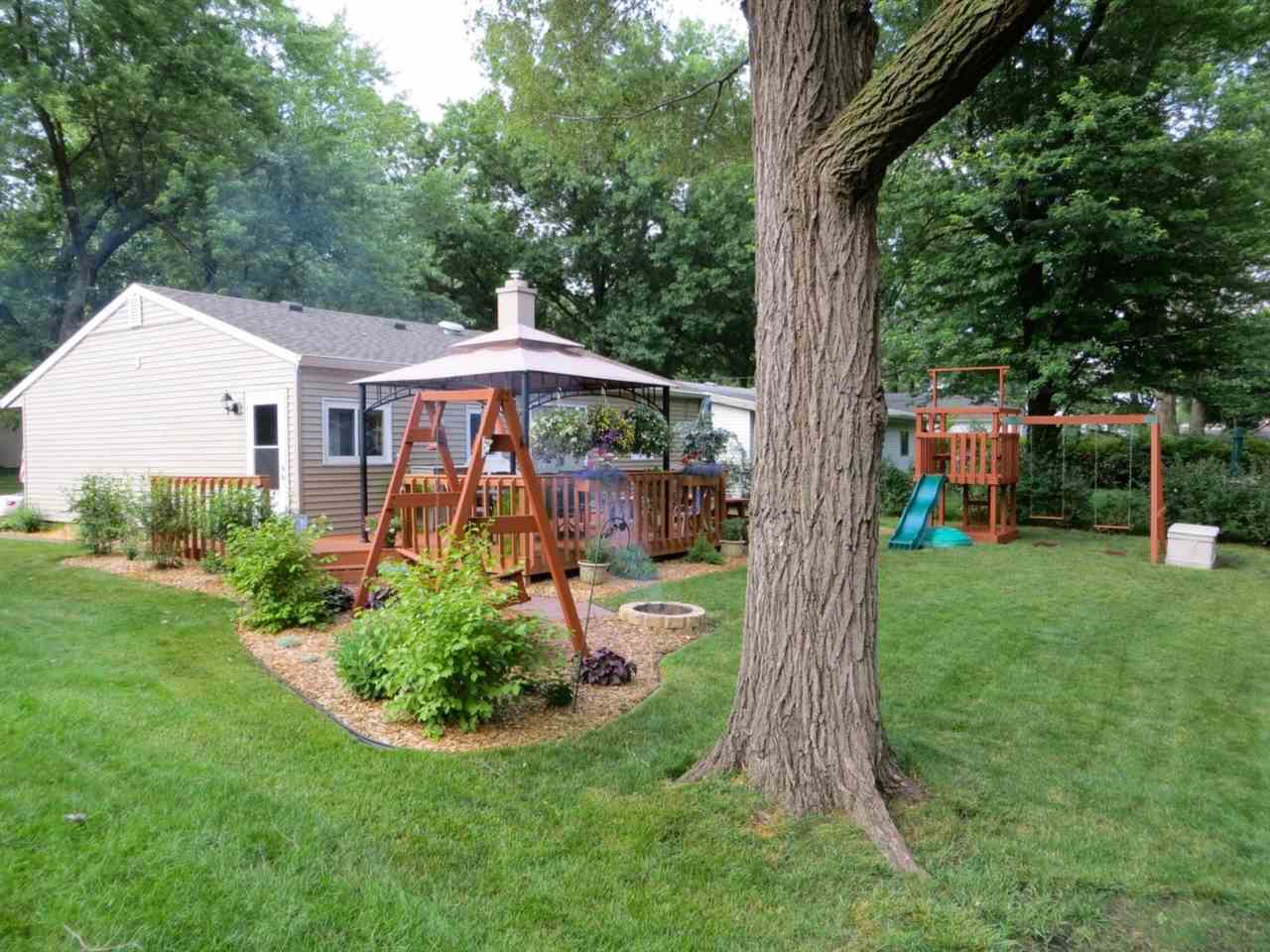 1816 Thornhill Dr, South Bend, IN 46614 photo 9