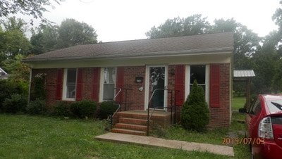 206 N Sycamore St, Huntingburg, IN 47542 photo 1