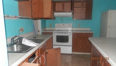 206 N Sycamore St, Huntingburg, IN 47542 photo 7