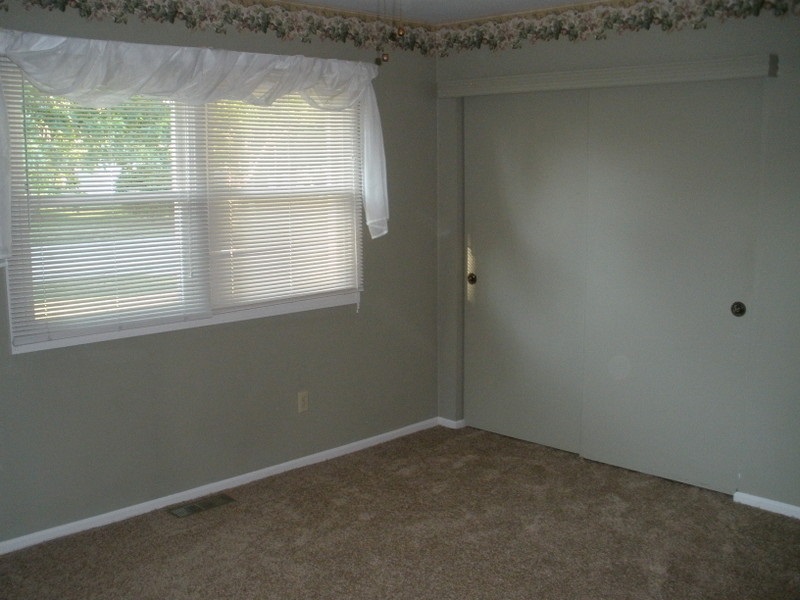 612 E Ml, Ossian, IN 46777 photo 11