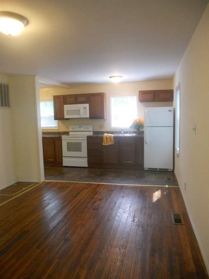 115 S Bryan Ave, Bloomington, IN 47408 photo 2