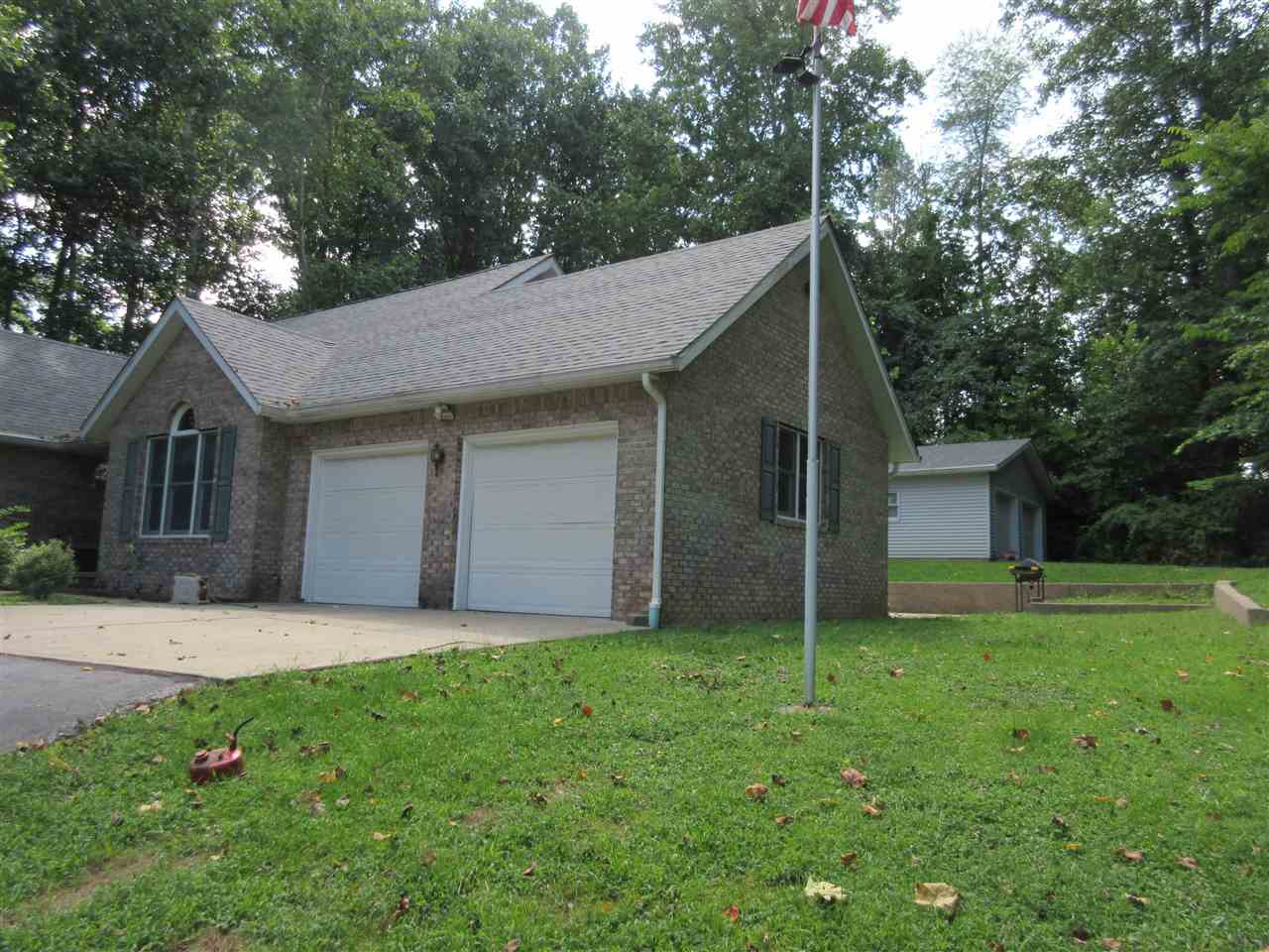 261 Country Estates Dr, Mitchell, IN 47446 photo 20