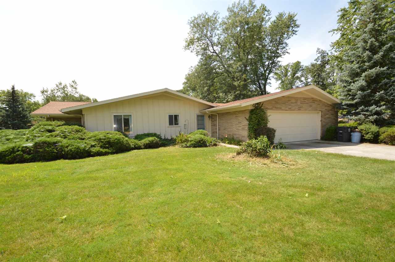3029 Devon Dr, Fort Wayne, IN 46815 photo 4