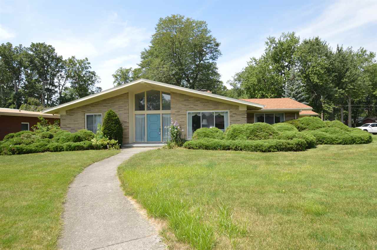 3029 Devon Dr, Fort Wayne, IN 46815 photo 1