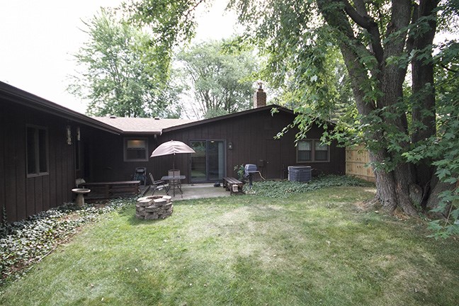 512 Ward Dr, Fort Wayne, IN 46825 photo 3