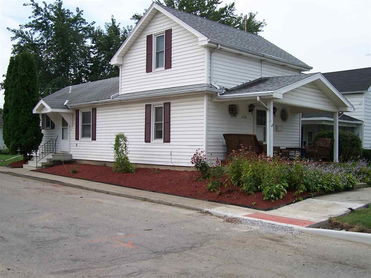 268 E Main, Berne, IN 46711 photo 1