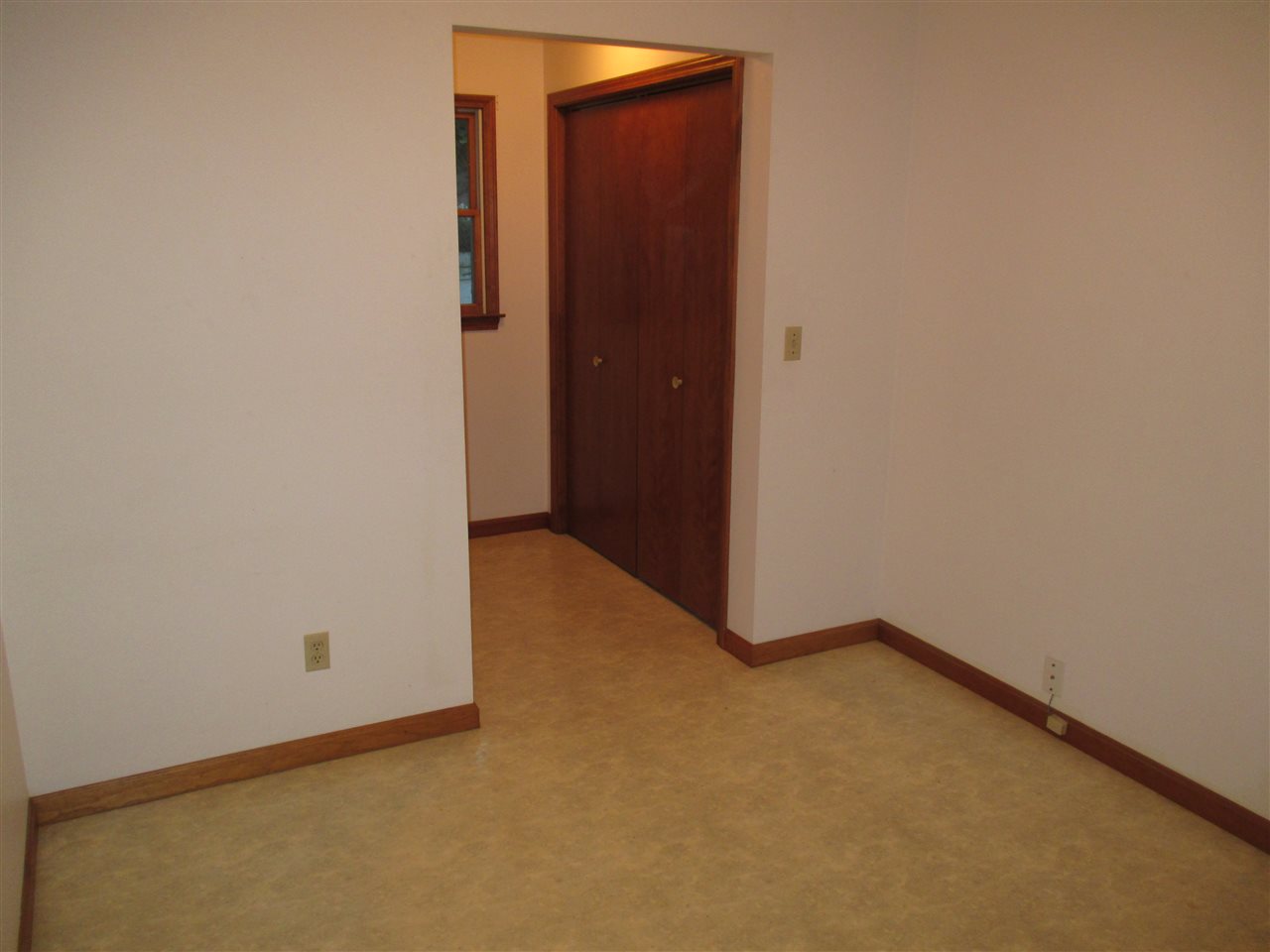 8800 Nevada Dr, Newburgh, IN 47630 photo 11
