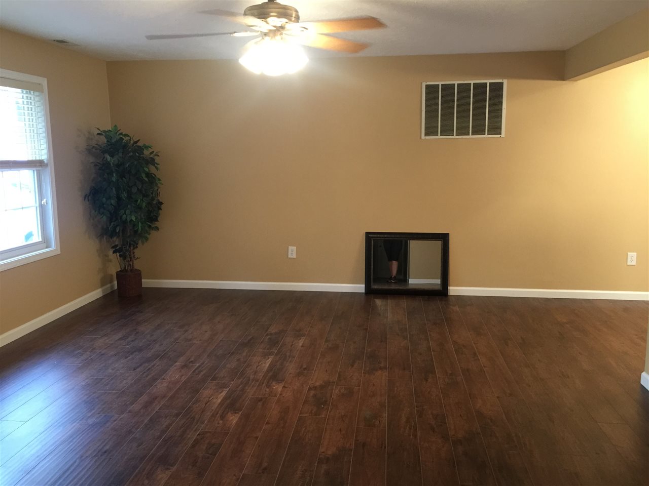 6237 N Holly Dr, Ellettsville, IN 47429 photo 4