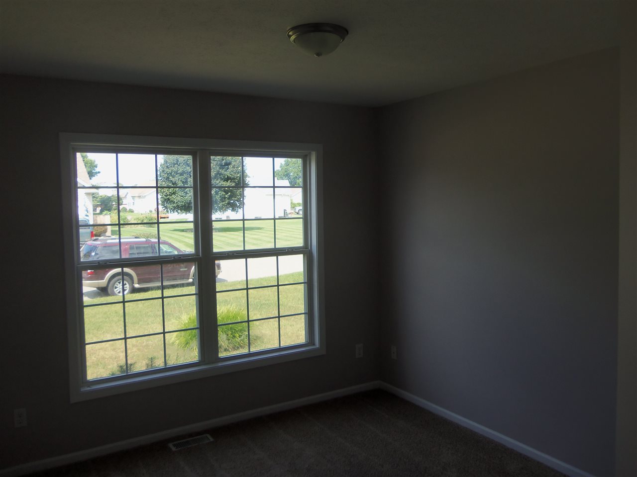 10168 Red Raspberry Ln, Granger, IN 46530 photo 19