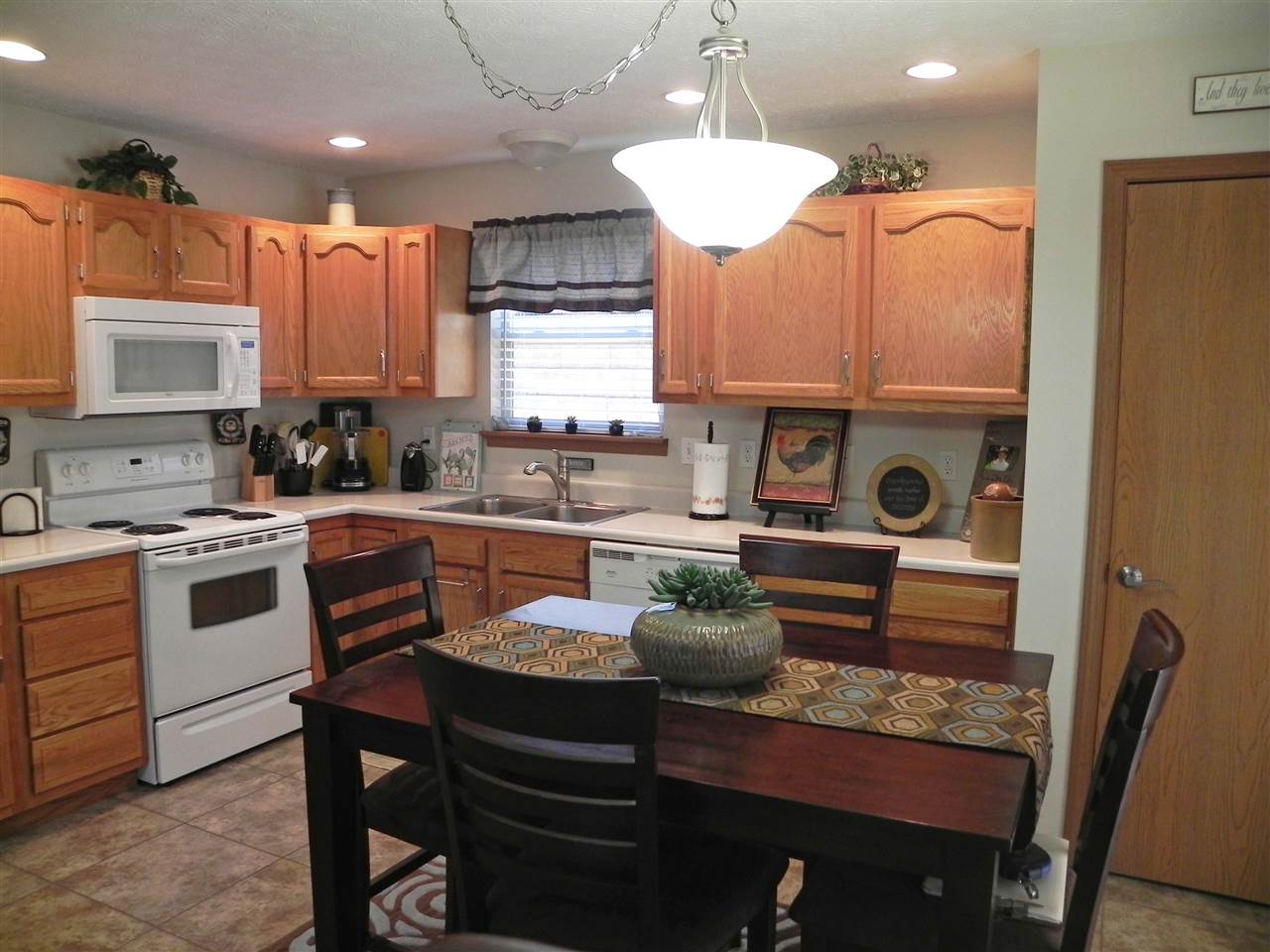 200 Saw Dust Dr, Lafayette, IN 47905 photo 4