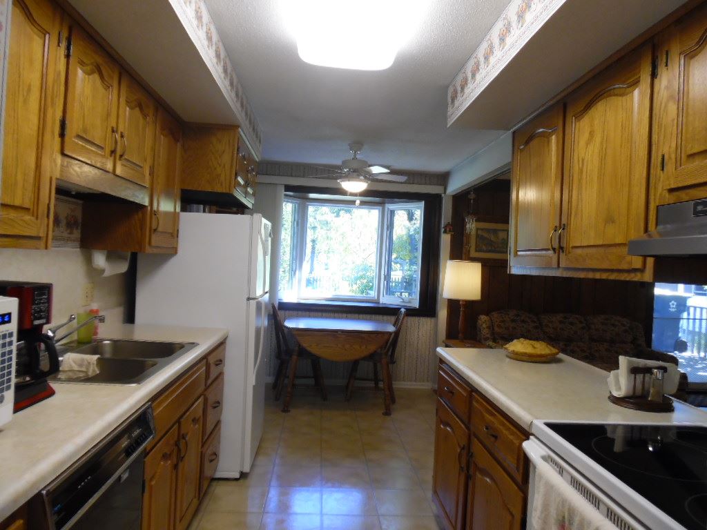 332 Willowbrook Trl, Bluffton, IN 46714 photo 6