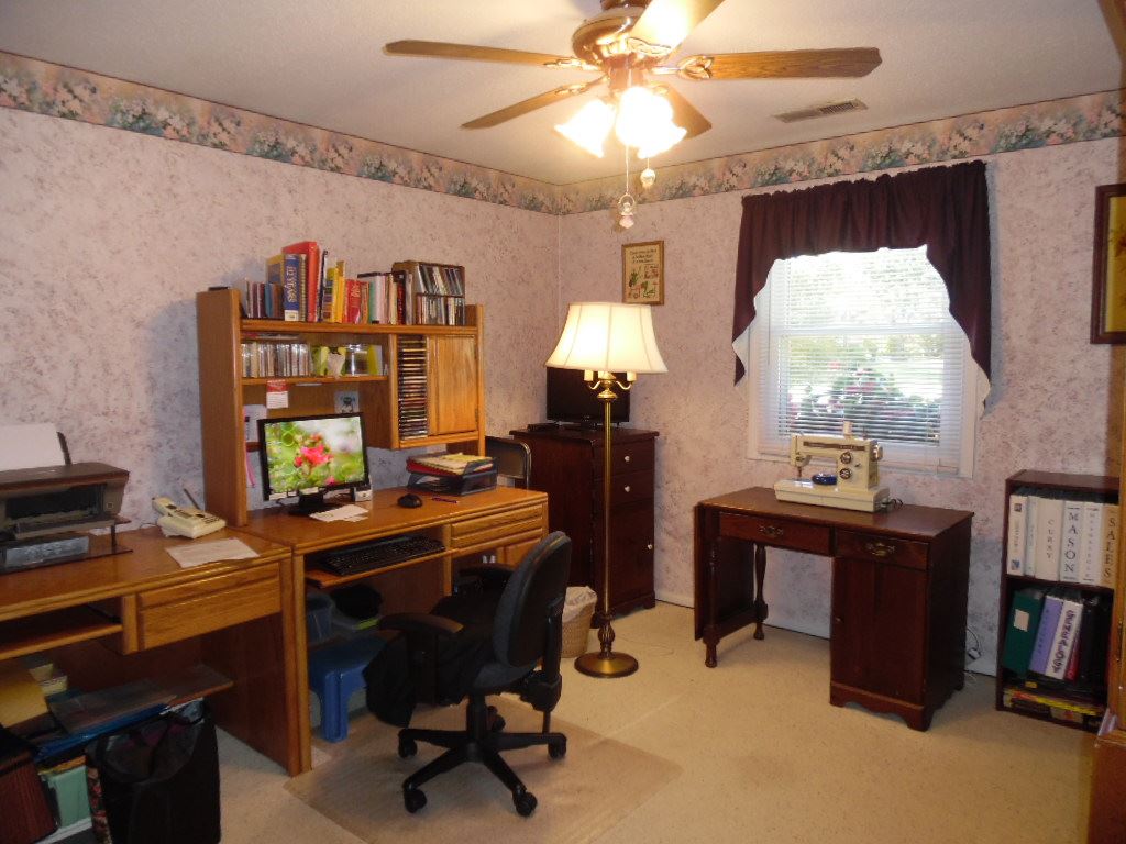 332 Willowbrook Trl, Bluffton, IN 46714 photo 11