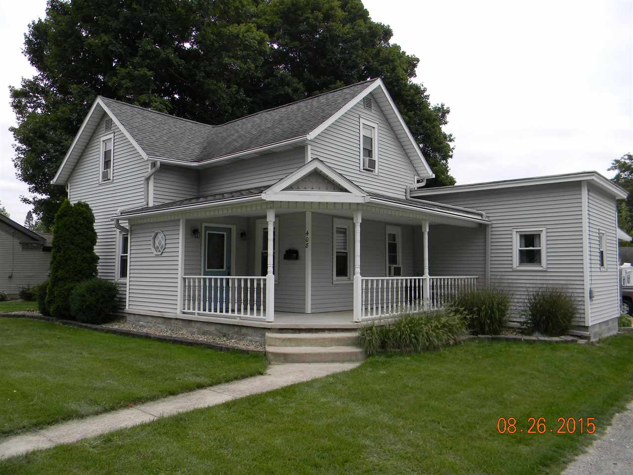 408 E Main St, Albion, IN 46701 photo 1